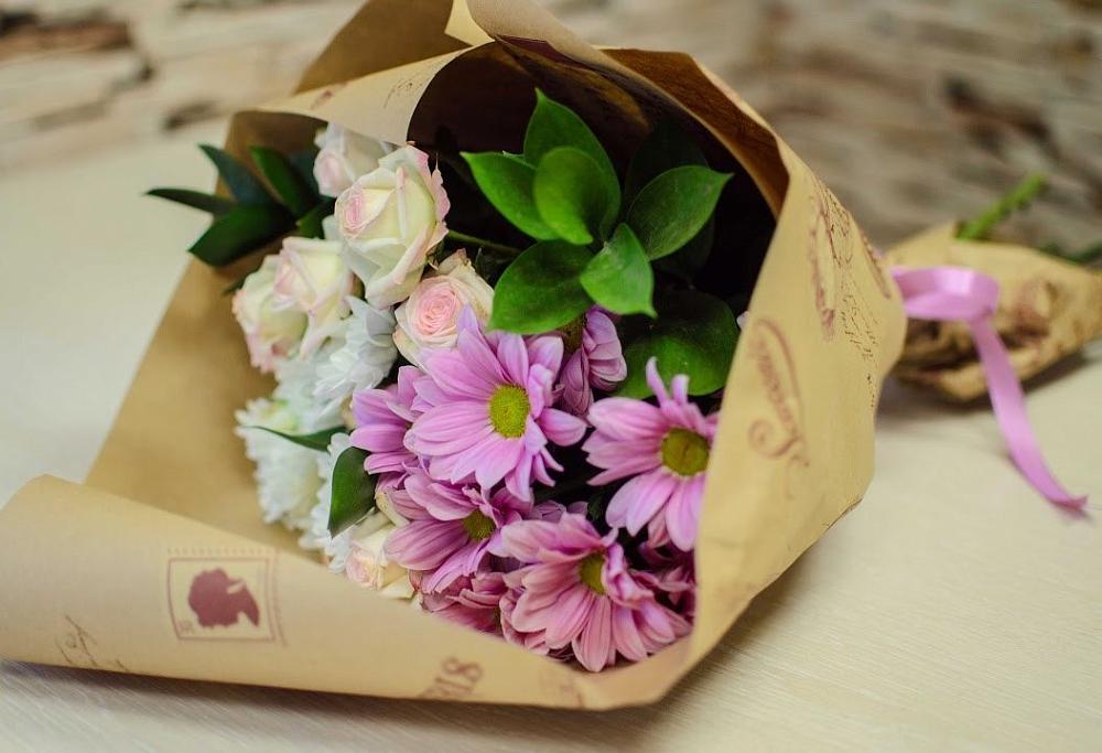 Букет цветов из: Розы и Хризантемы в Качалино