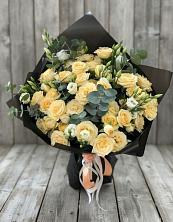 Букет цветов из:  Розы и Лизиантусы в Качалино