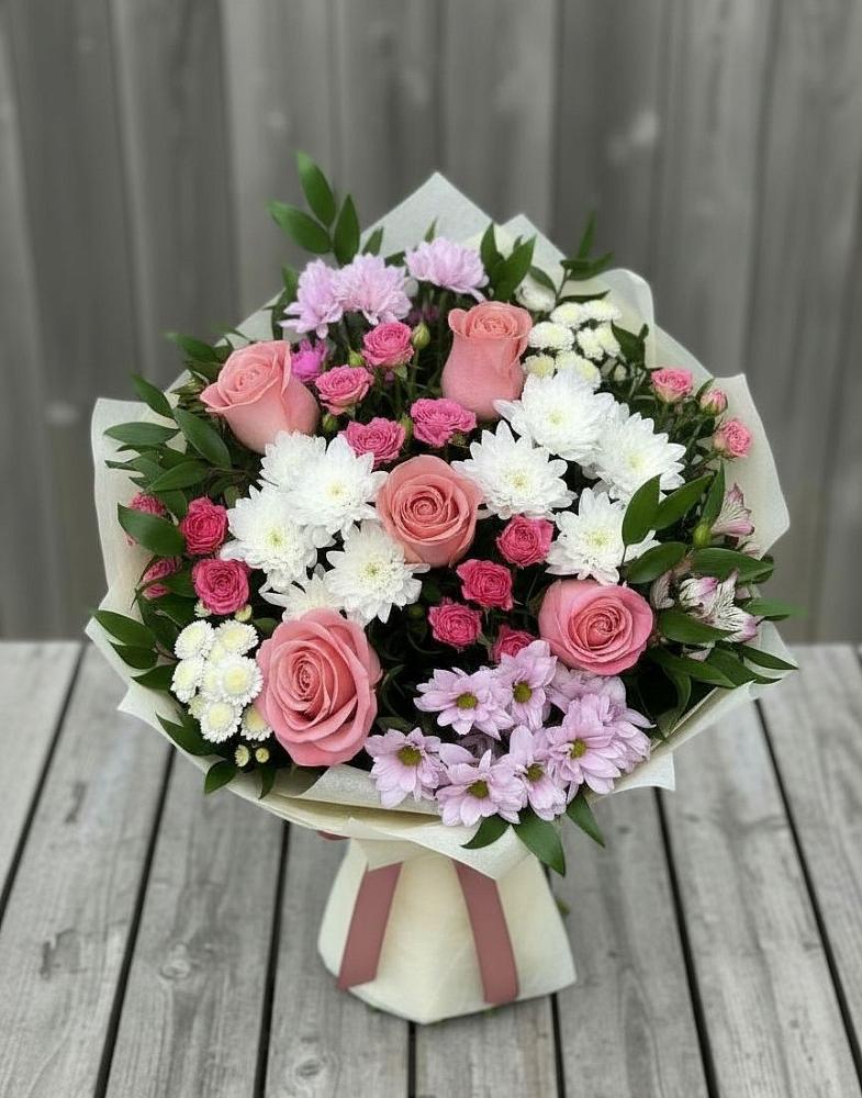 Букет цветов из: Альстромерии, Гвоздики, Розы и Хризантемы в Качалино