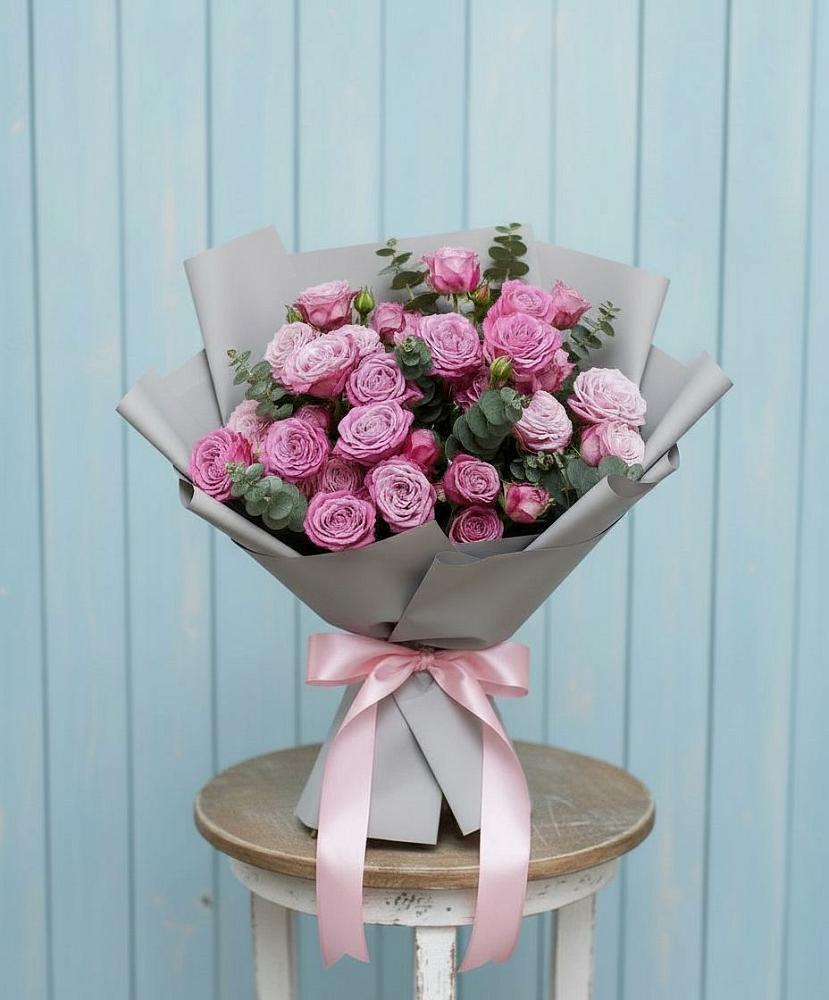 Букет цветов из: Розы в Качалино