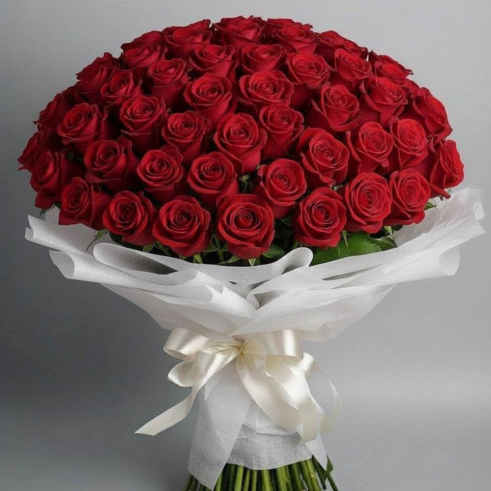 Букет 101 Красная роза Блэк Мэджик в Качалино