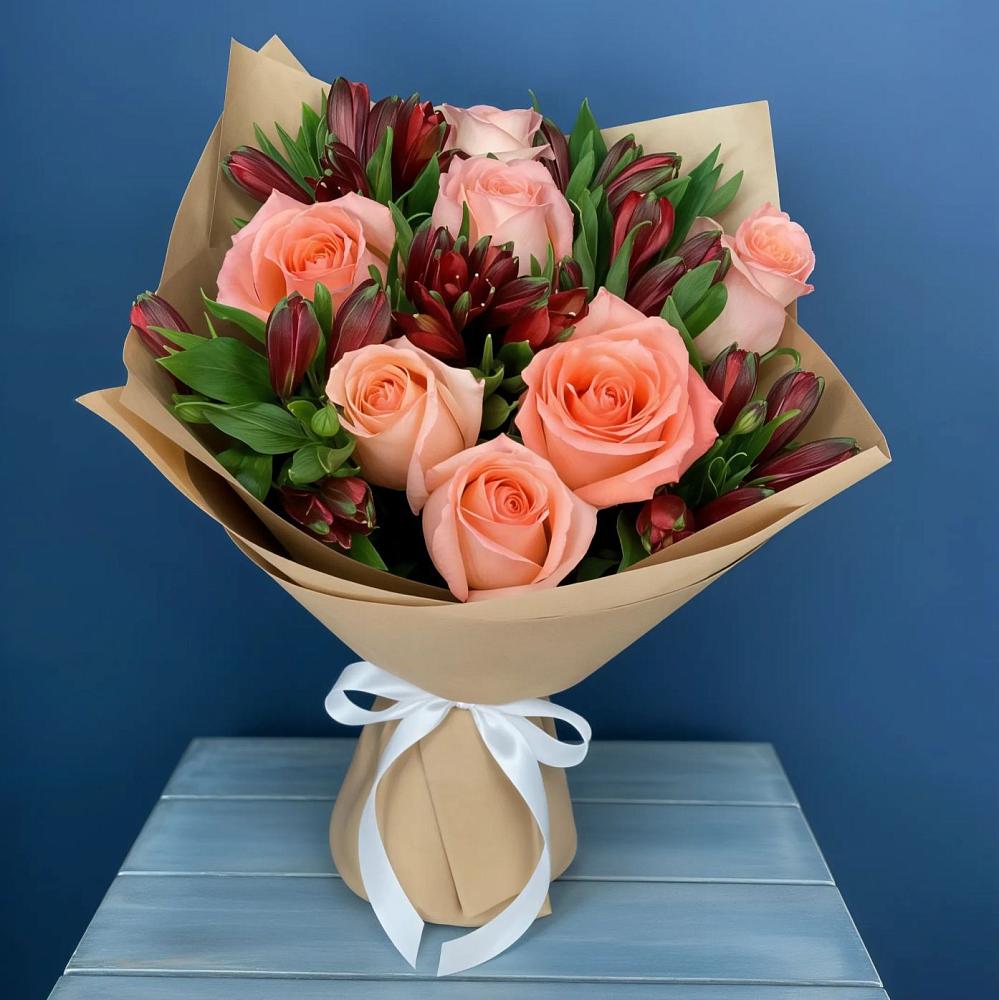 Букет цветов из: Розы и Альстромерии в Качалино