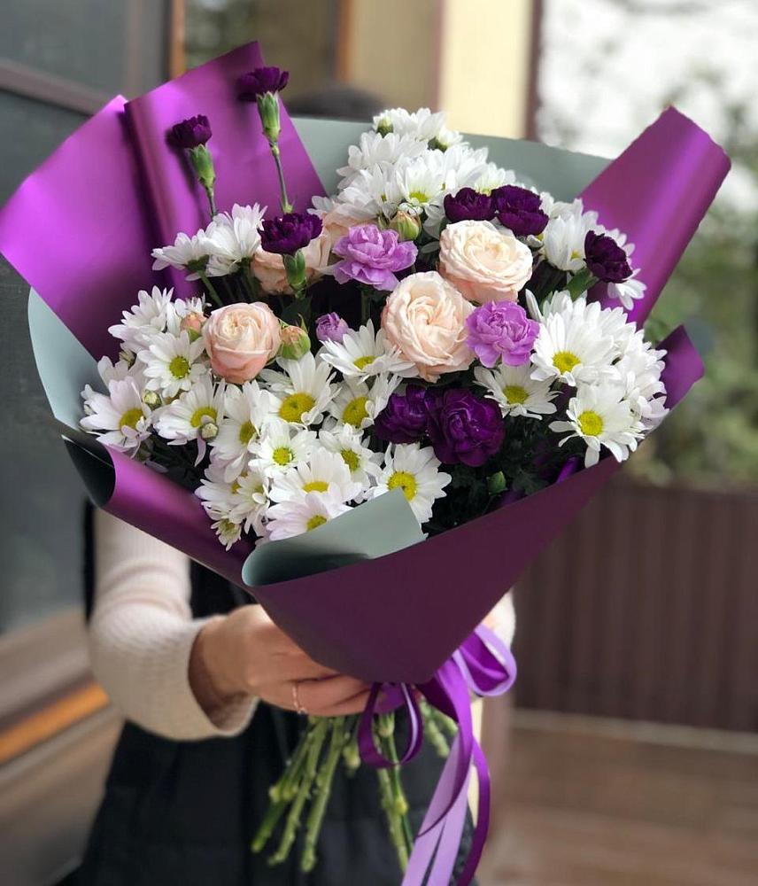 Букет цветов из: Хризантемы, Гвоздики и Розы в Качалино