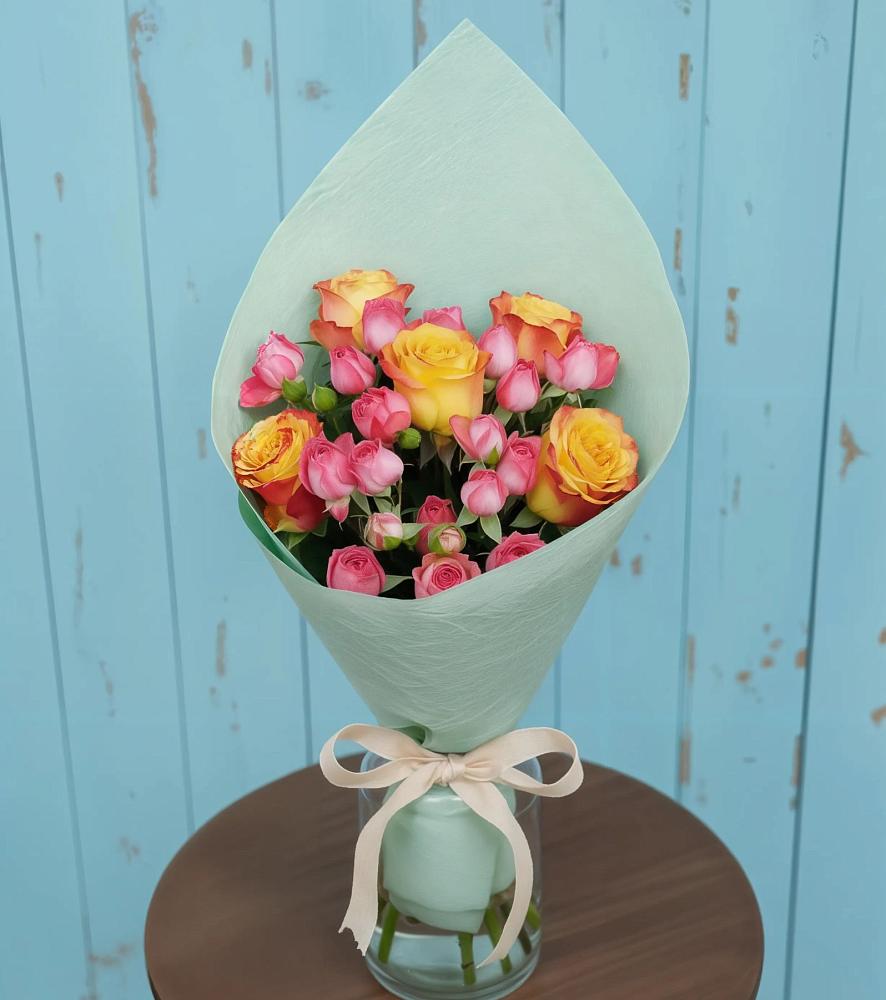 Букет цветов из: Розы в Качалино