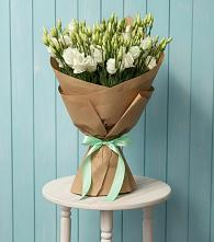 Букет цветов из:  Лизиантусы в Качалино