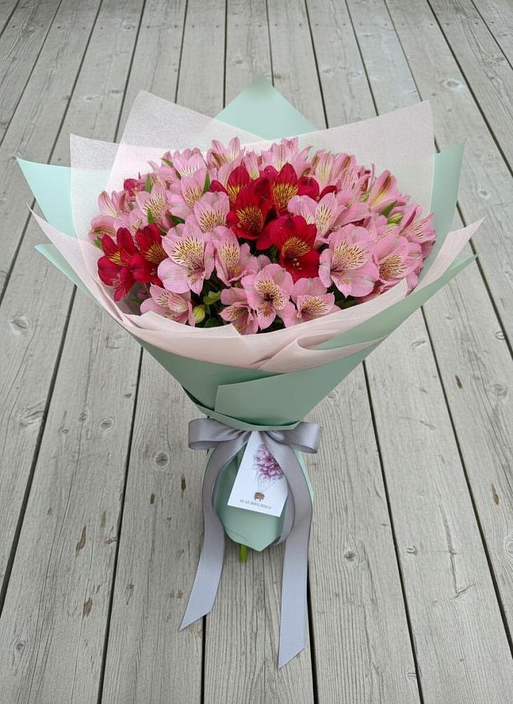 Букет цветов из: Альстромерии в Качалино