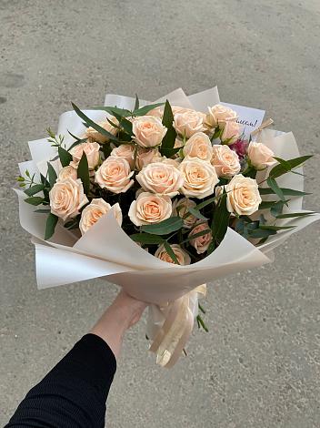 Букет Кремовые розы Латте в Качалино