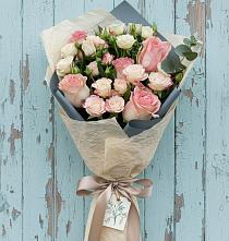 Букет цветов из:  Розы #REPLACE_PRED# Качалино