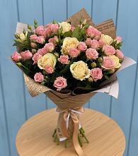 Букет цветов из:  Розы в Качалино