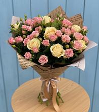 Букет цветов из:  Розы в Качалино