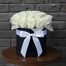 Цветочная композиция из Розы в шляпной коробке в Качалино